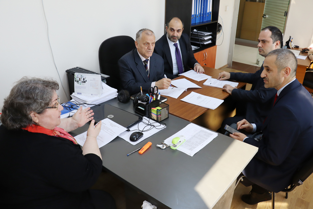 Maliyyə və Mühasibat ixtisaslarının təhsil proqramları növbəti dəfə müzakirə olunub
