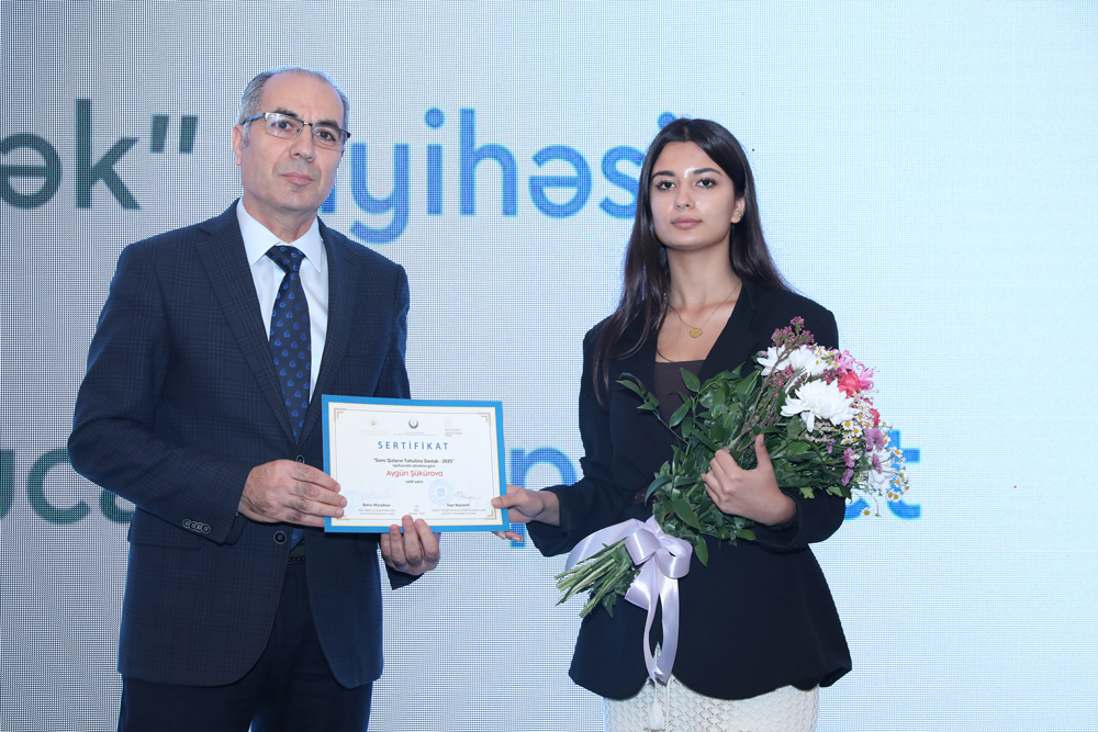 Azərbaycan Universitetinin tələbəsi  “Hənifə Məlikova-Zərdabi adına təqaüd proqramı”nın qalibi olub