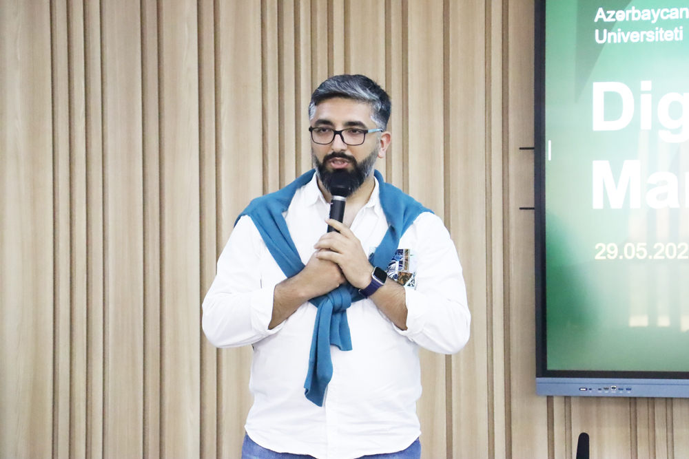 Biznes və iqtisadiyyat fakültəsində rəqəmsal marketinq mövzusunda seminar keçirilib
