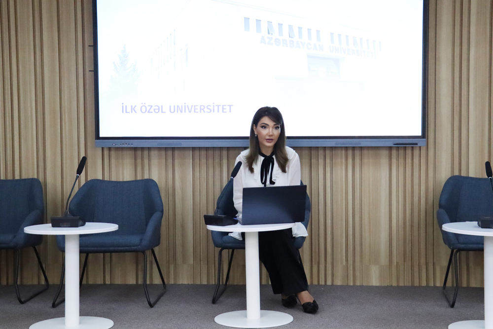 Azərbaycan Universitetində cari tədris ili üzrə  görülən işlər və qarşıda duran vəzifələr müzakirə olunub