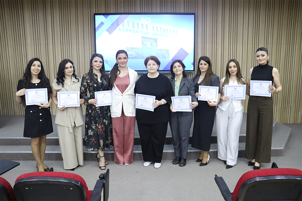 “Tədrisin təşkili və tütor fəaliyyəti” təlimi üzrə sertifikatlar təqdim olunub
